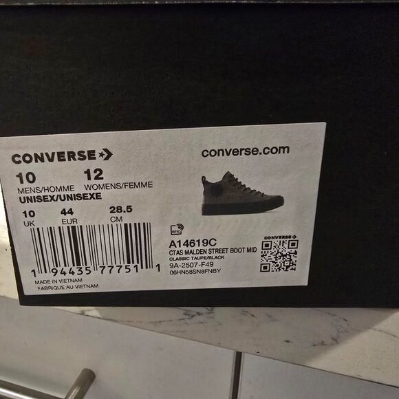 CONVERSE Men's Chuck Taylor All Star Malden Street Boot Water-Repellent Mens 10 - Picture 9 of 16